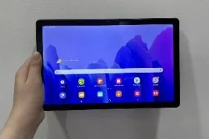up free tablet yojana